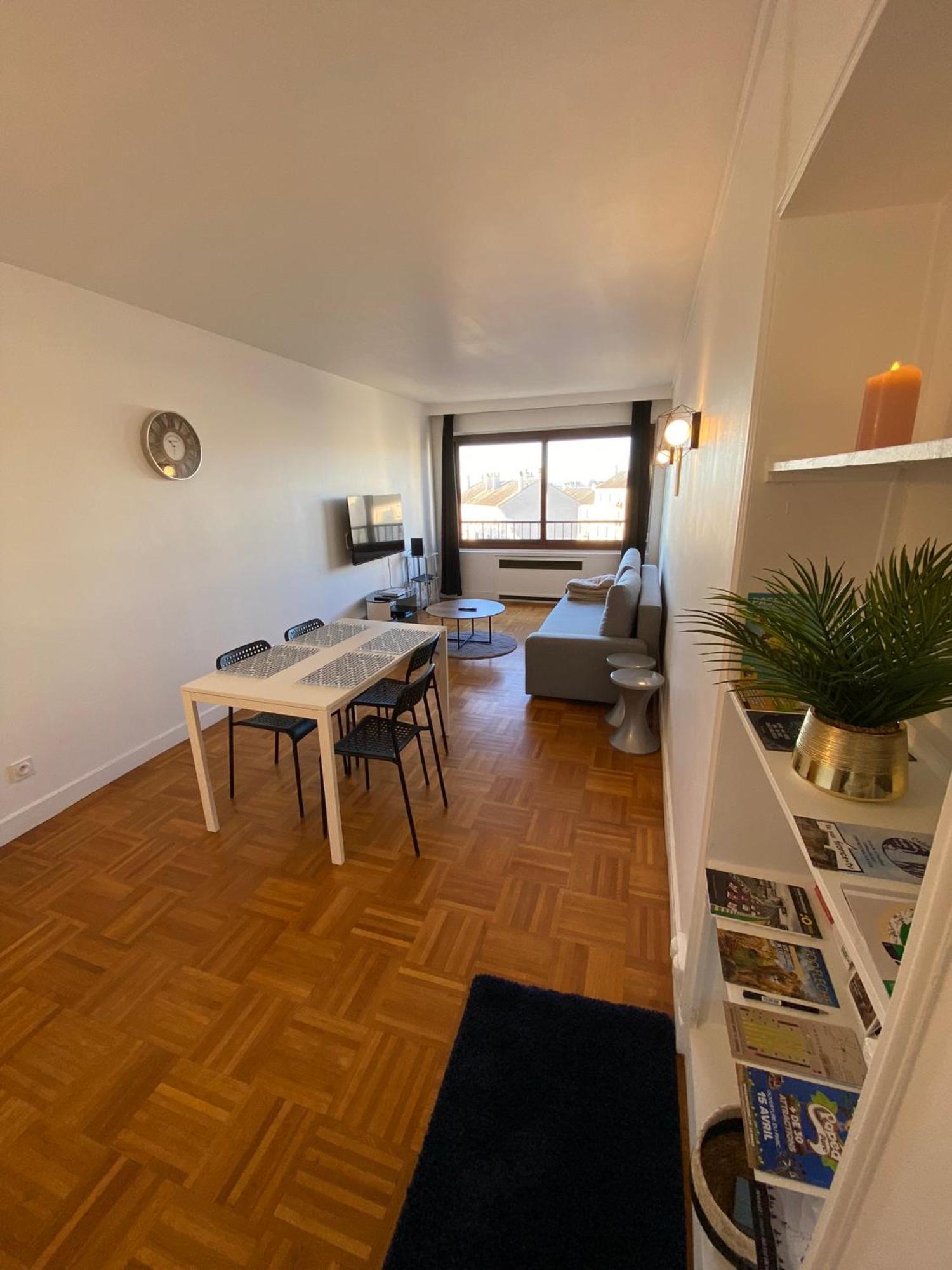 Appartement Jusqu'A 6 Couchages Le Mans Luaran gambar