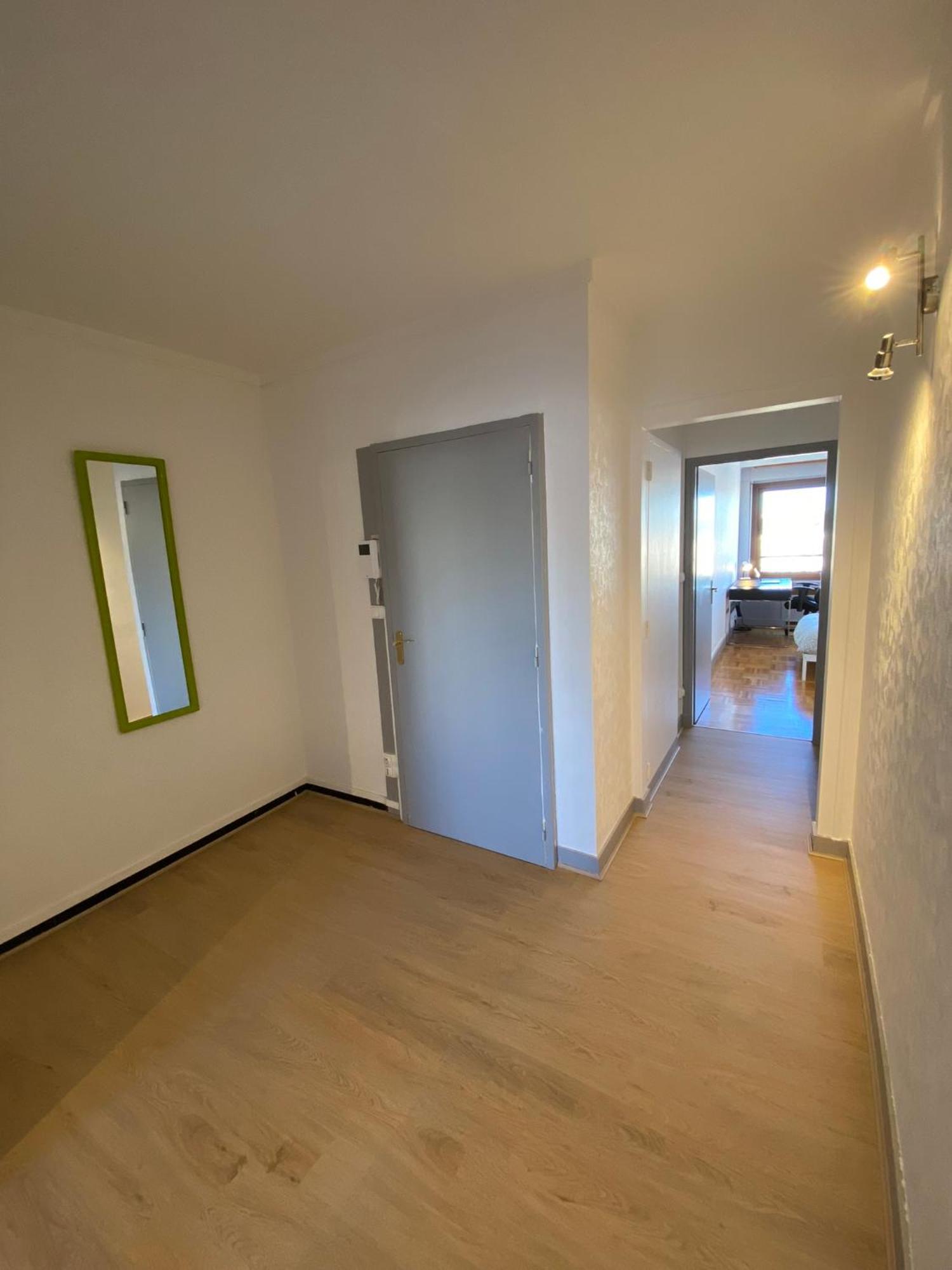 Appartement Jusqu'A 6 Couchages Le Mans Luaran gambar
